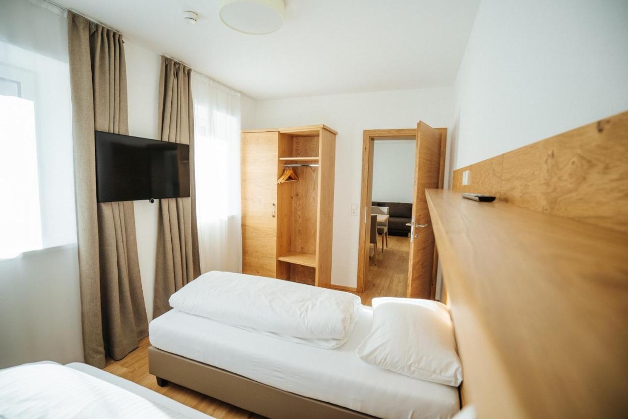 Apartmenthaus Strasswirt De Luxe เทรอโพลาค ภายนอก รูปภาพ