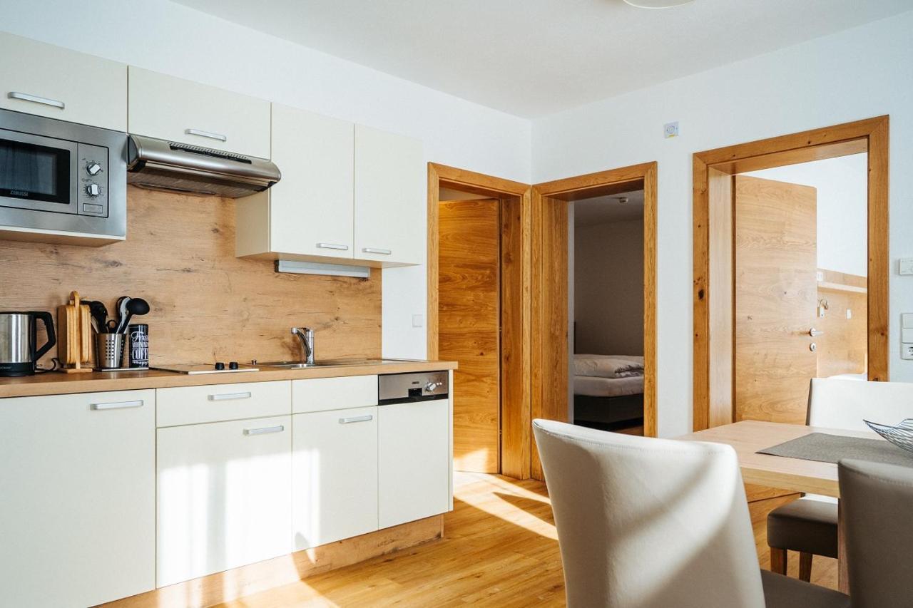 Apartmenthaus Strasswirt De Luxe เทรอโพลาค ภายนอก รูปภาพ